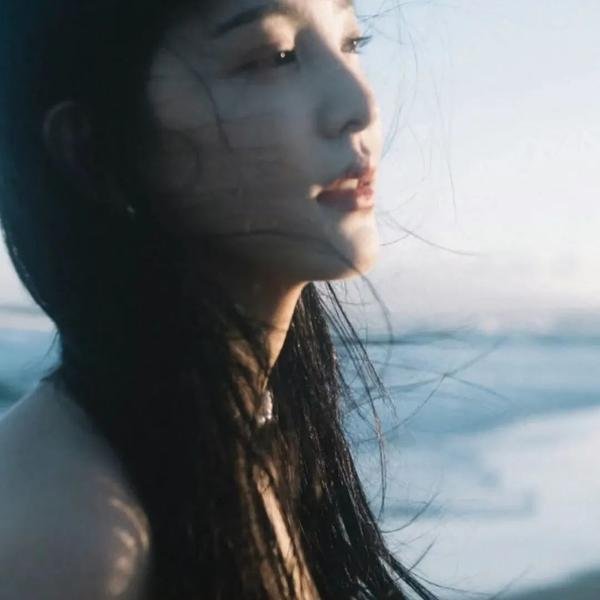 续韩国泪的小花